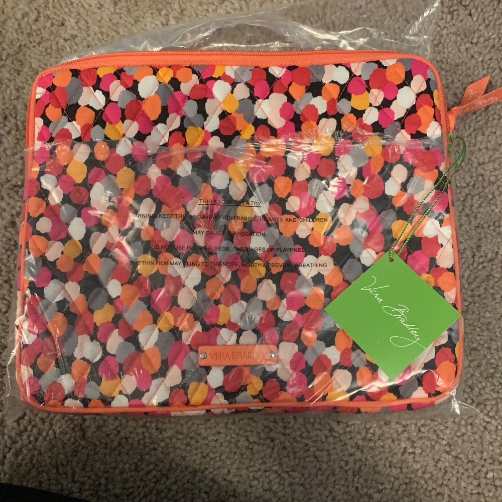 Vera Bradley Tablet Organizer Brand New-  Confetti
